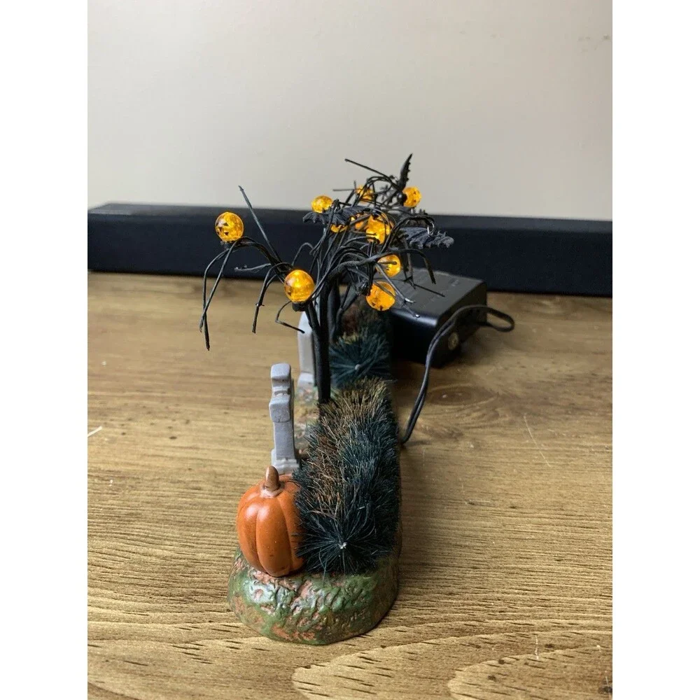 Dept 56 Halloween Jack O Lantern Yard 4038883 Front Pumpkin Lights Tombstones